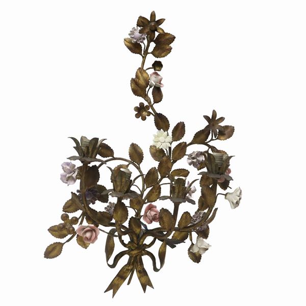 Capodimonte - 4-light wall lamp in gold metal with Capodimonte porcelain flower applications