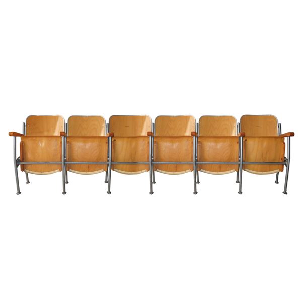 Row of cinema chairs with 6 seats  - Auction Design e Arti decorative del XX secolo - Casa d'aste La Rosa