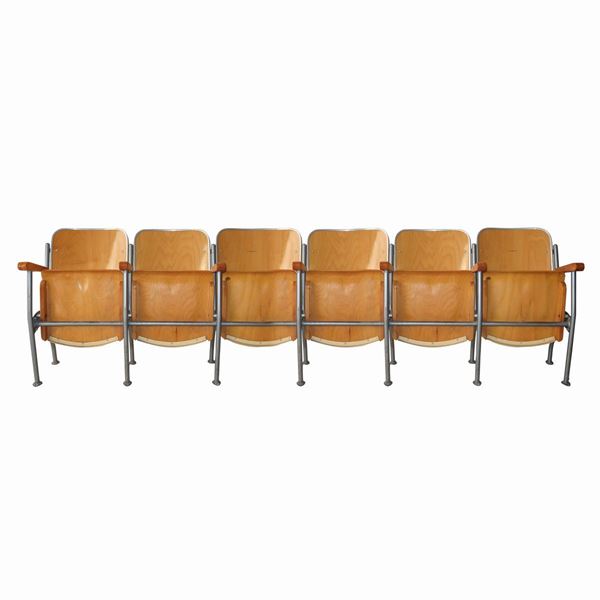 ROW OF CINEMA CHAIRS WITH 7 SEATS  - Auction Design e Arti decorative del XX secolo - Casa d'aste La Rosa