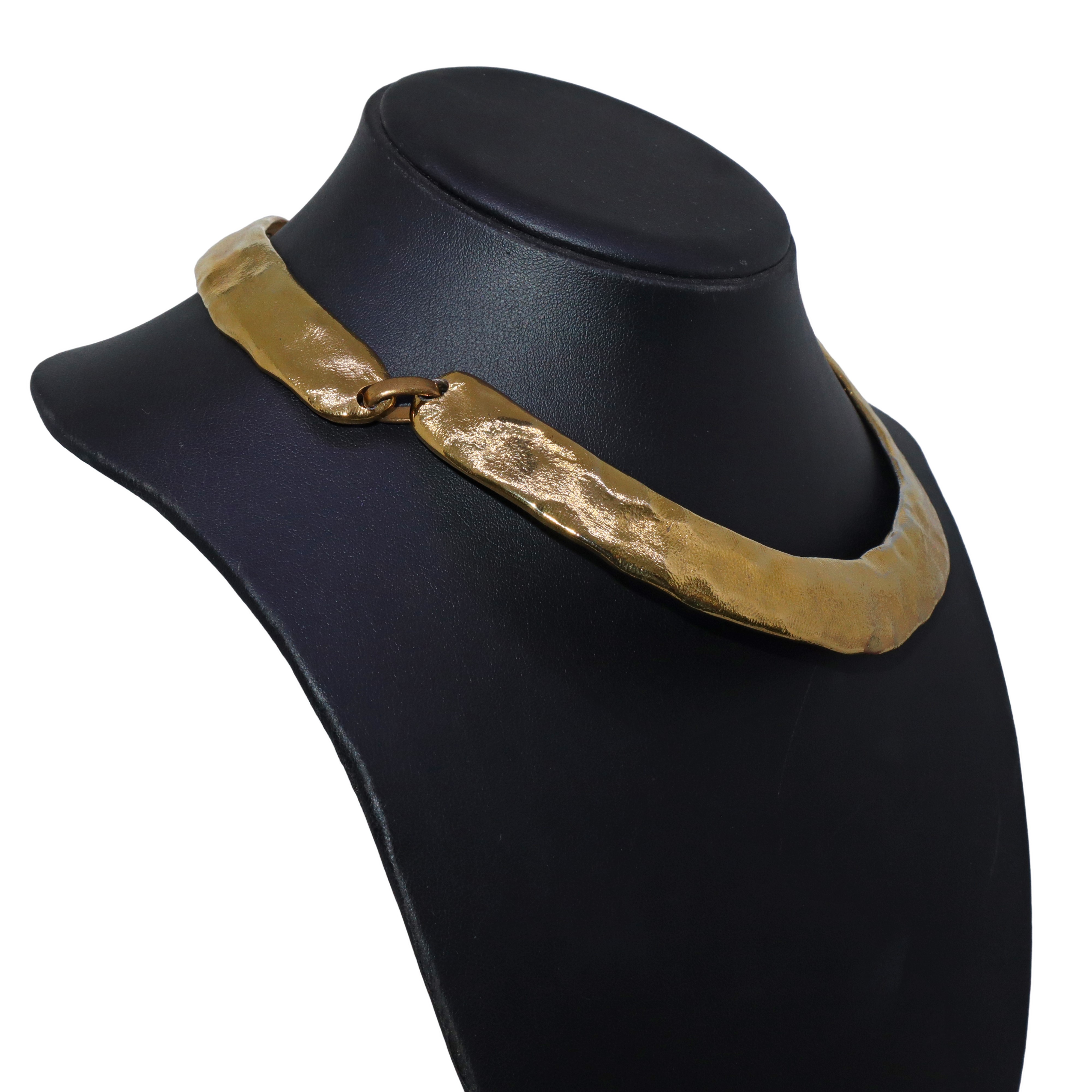 Collana rigida, Cecile & Jeanne