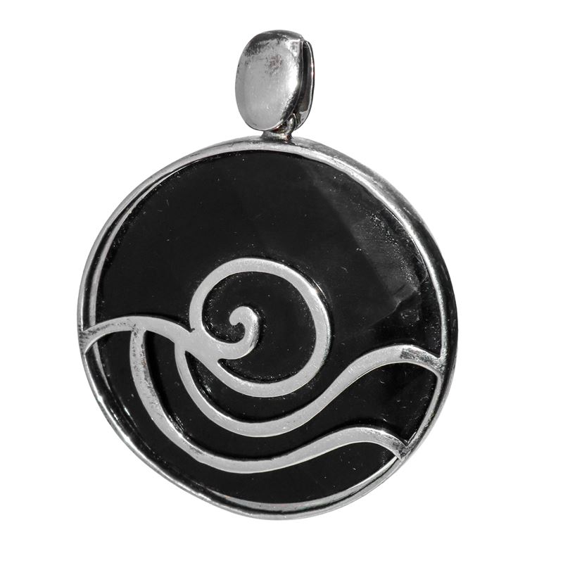 Ciondolo in argento 925 e pietra nera