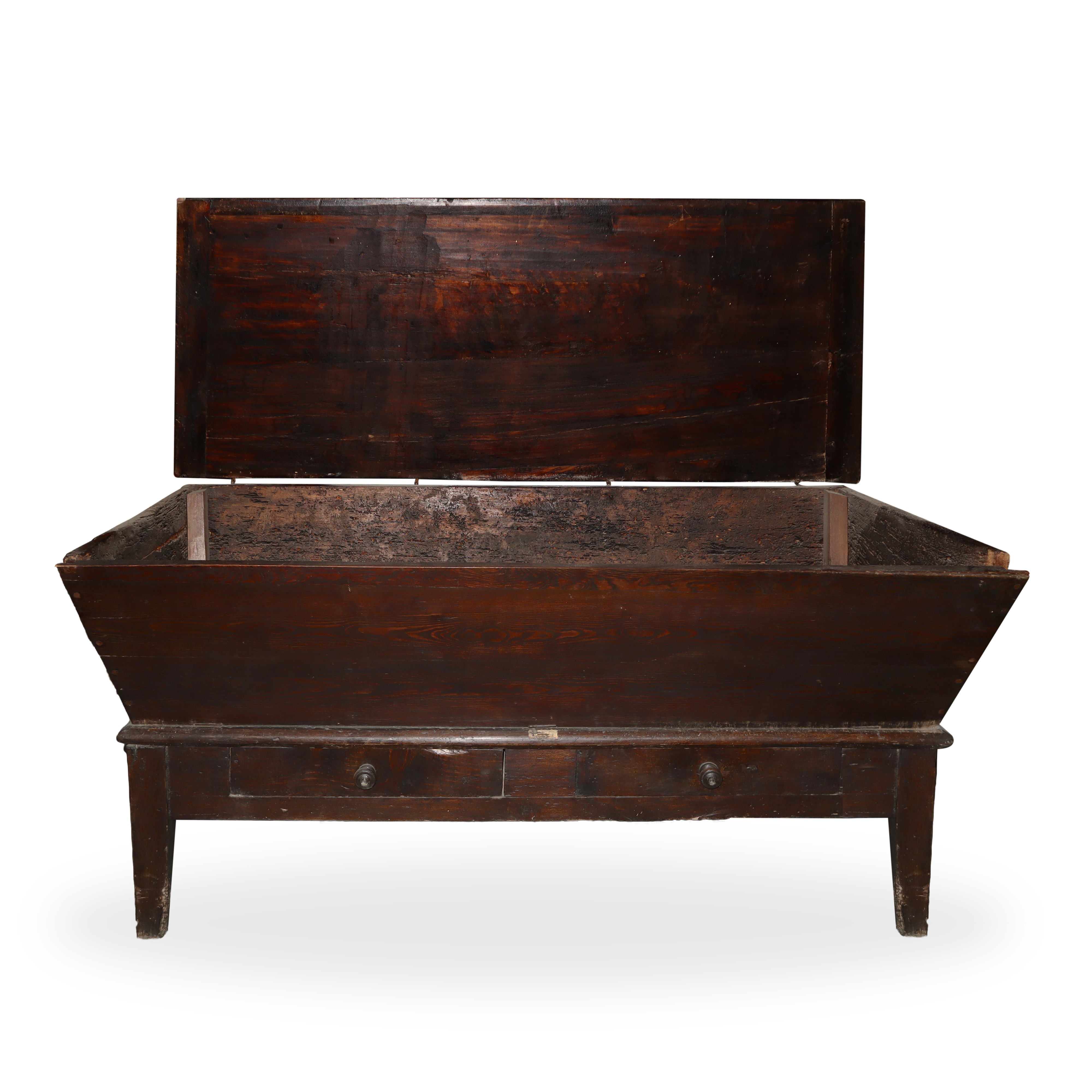 Madia in arte povera, XIX secolo, dimensioni H 76 x L 156 x P 68 cm