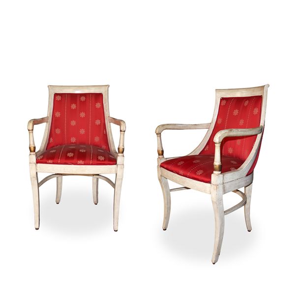 Pairs of armchairs in ivory lacquered wood with burgundy upholstery