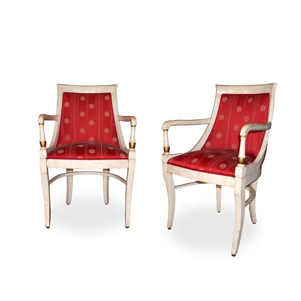 Pairs of armchairs in ivory lacquered wood with burgundy upholstery