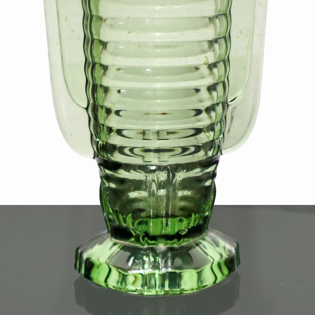 René Delvenne Charles Graffart - Vaso Art Decò in Vetro nei Toni del Verde