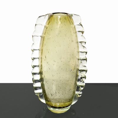 Vaso in Vetro di Murano Traslucido Bullicante