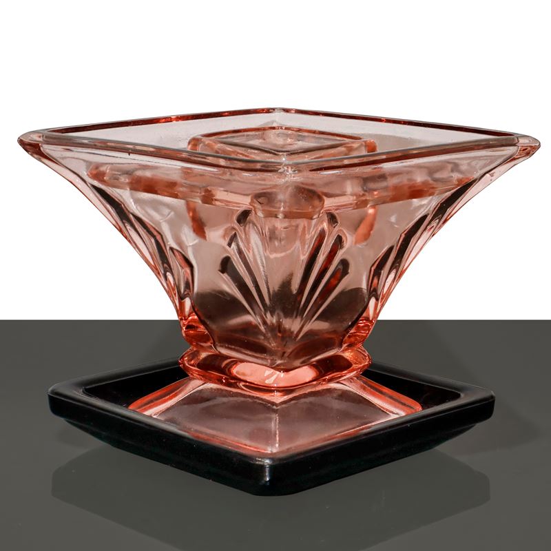 Vaso Portafiori nei Toni del Rosa, con Piattino Nero