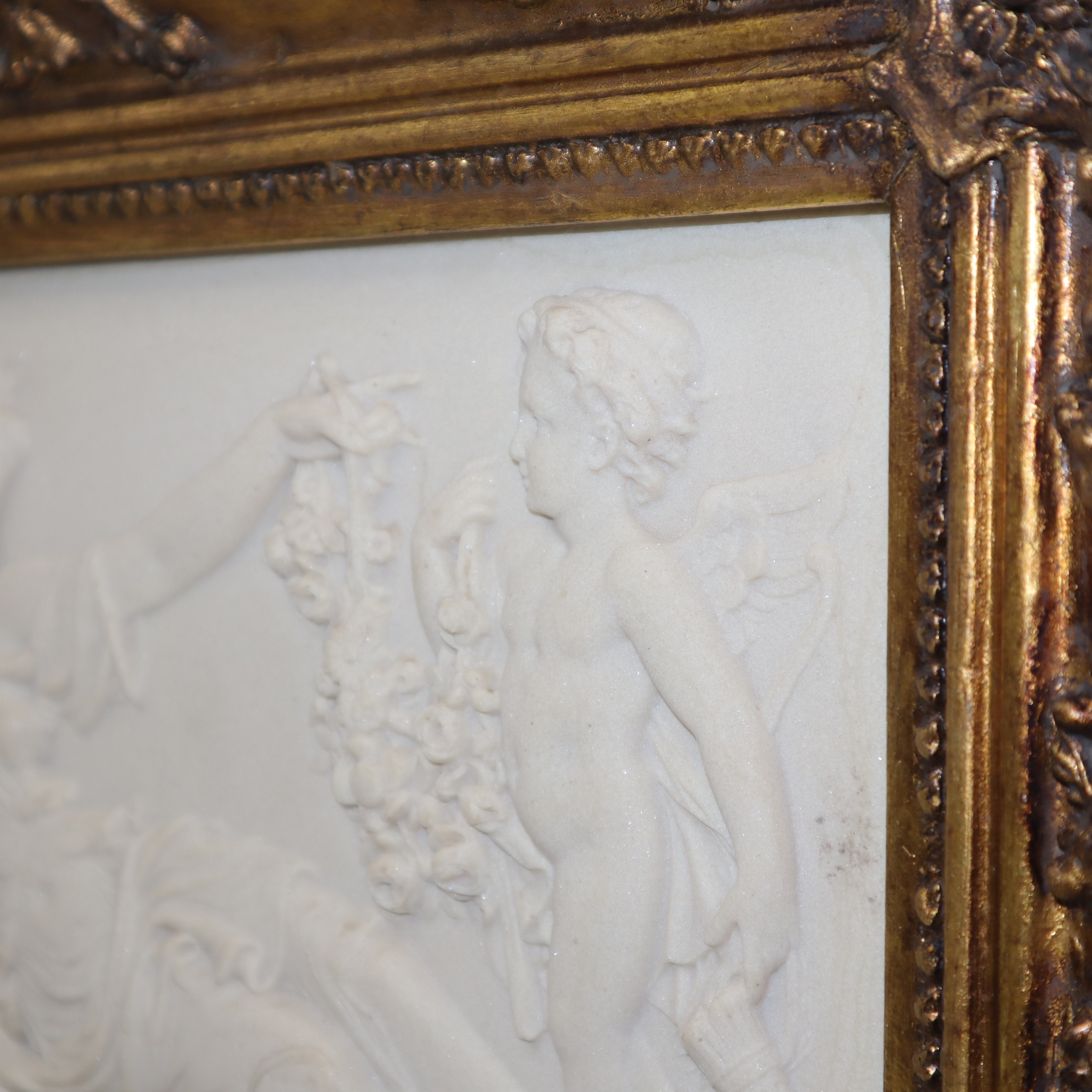 Giuseppe Andreoni - Bassorilievo Raffigurante Venere e Cupido in Cornice Dorata