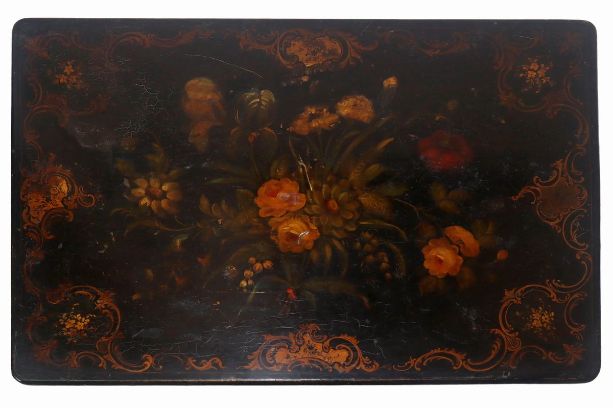 Tavolino in Legno Ebanizzato Nero