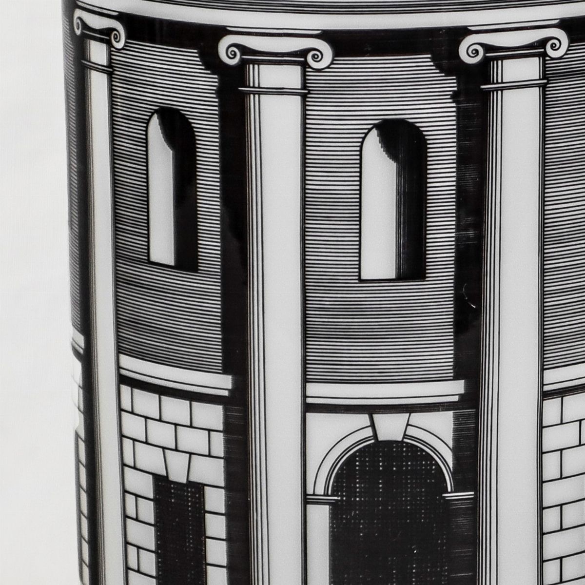 2 Vasi in Porcellana, Decoro Palladiana. Piero Fornasetti per Rosenthal