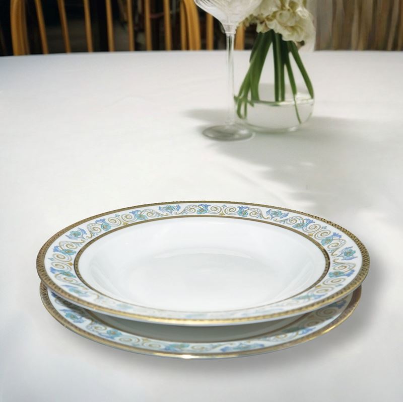 Bavaria Aschaffenburg - Completissimo Servizio di Piatti in Porcellana con Decorazioni con Motivi...