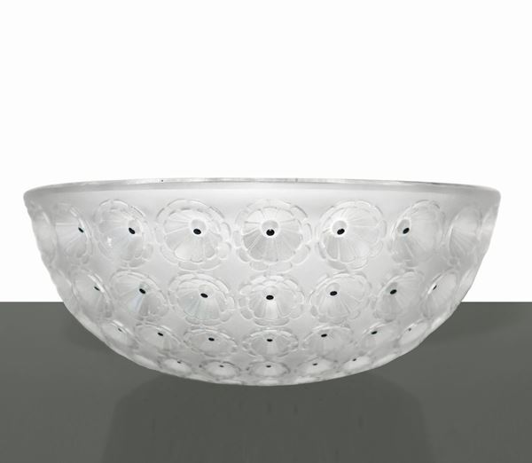 Lalique France - Nemours crystal cup
