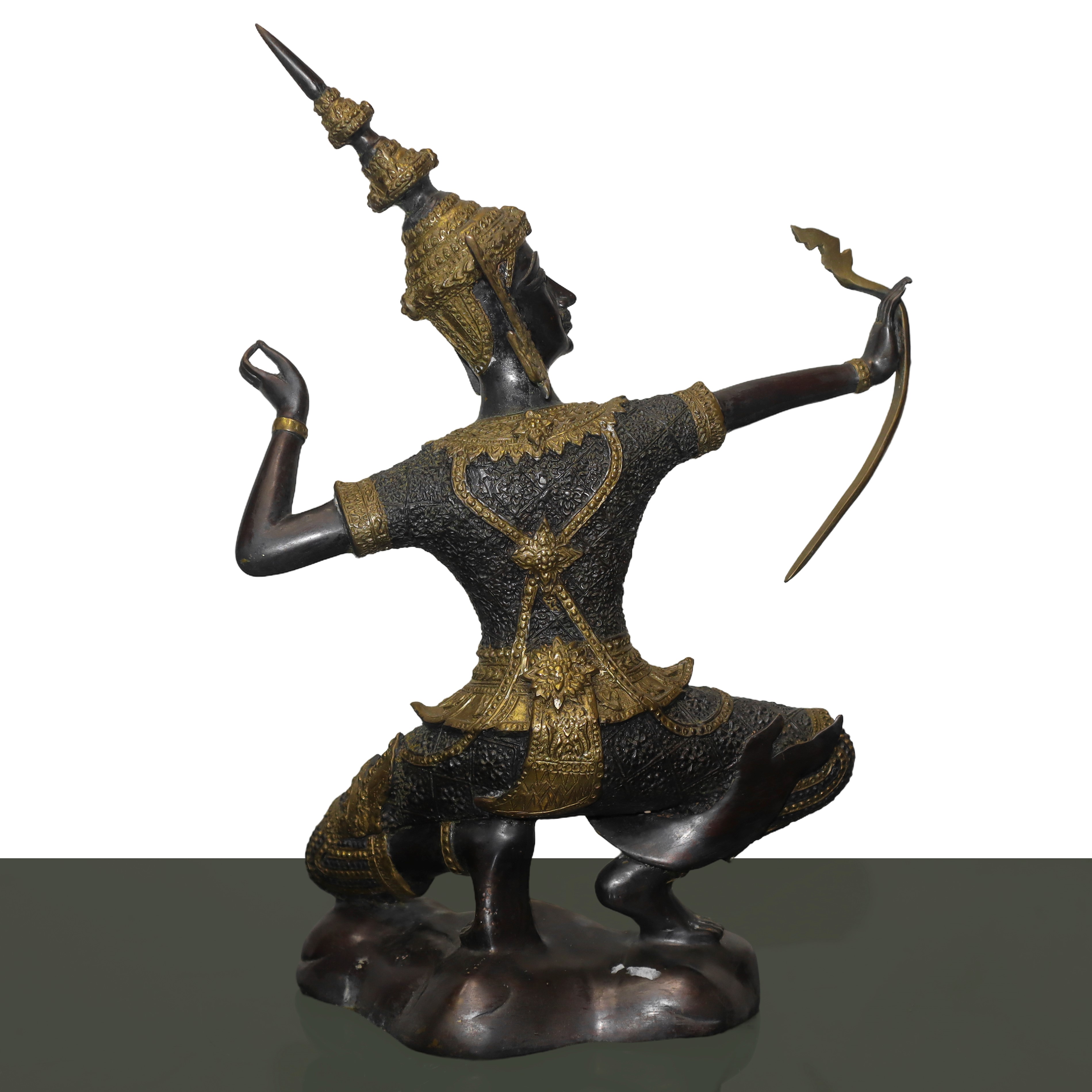 Statua Thailandese, Divinità con Arco