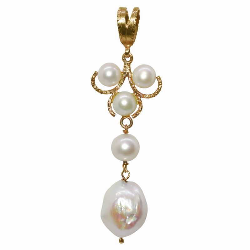 Ciondolo in Oro 18 Kt con Perle di Fiume e Coltivate