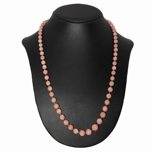 Necklace in pink coral, susta in 18kt gold and coral