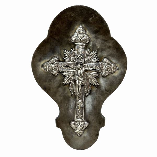 Crocifisso in lamina d'argento