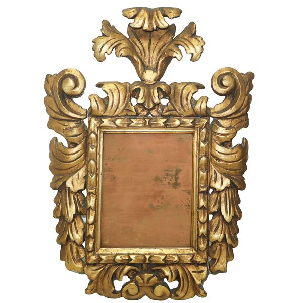 Specchiera in cornice in legno dorato