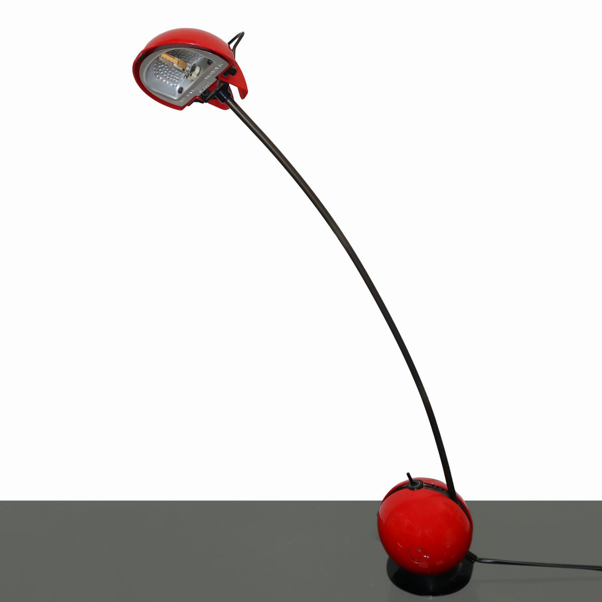 Valenti Milano - Lampada da tavolo rossa Modello Alina