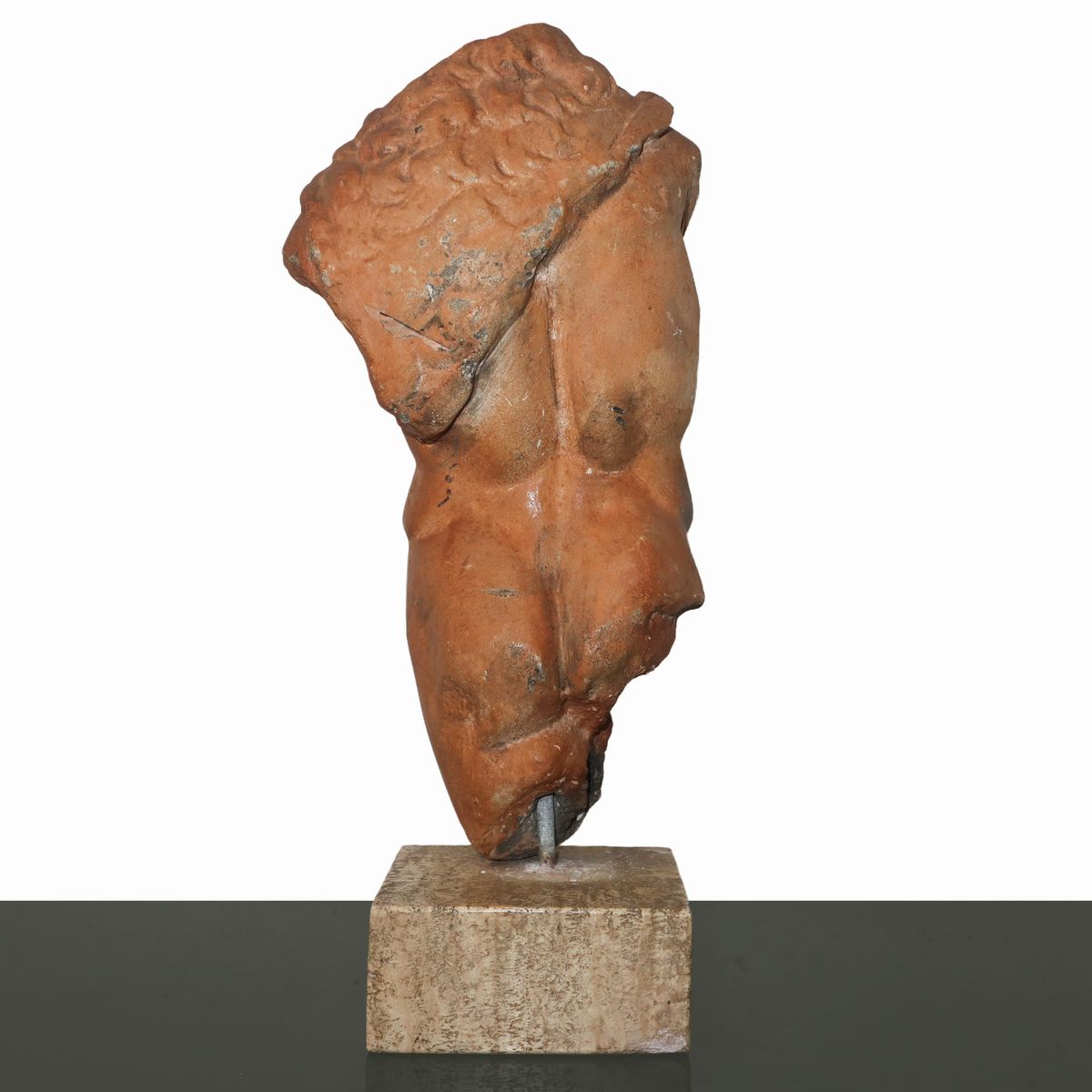 Torso di Uomo Romano in Gesso Patinato Bruno