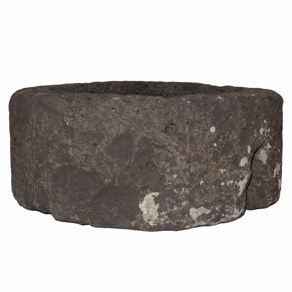 Orcio in pietra lavica