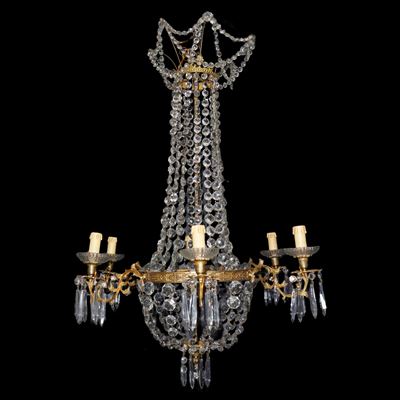 Lampadario a Ninfa, a 6 Luci. Struttura in Metallo con Brindoli