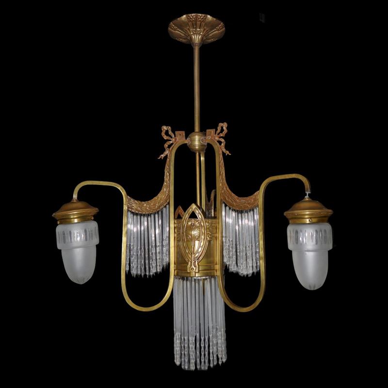 Lampadario Liberty, a Tre Bracci con Vetri, Struttura Dorata.