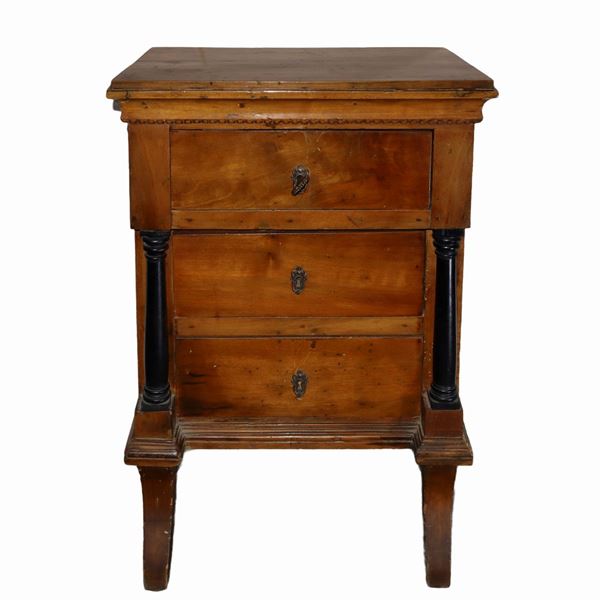 Night table with three drawers in walnut wood