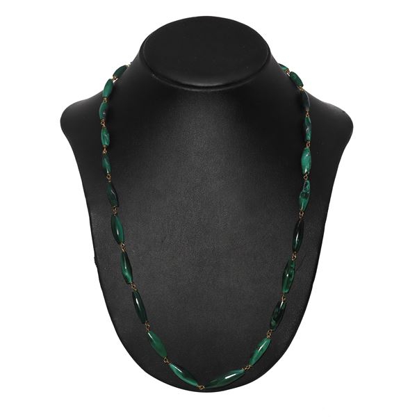 Necklace with gold and malachite susta