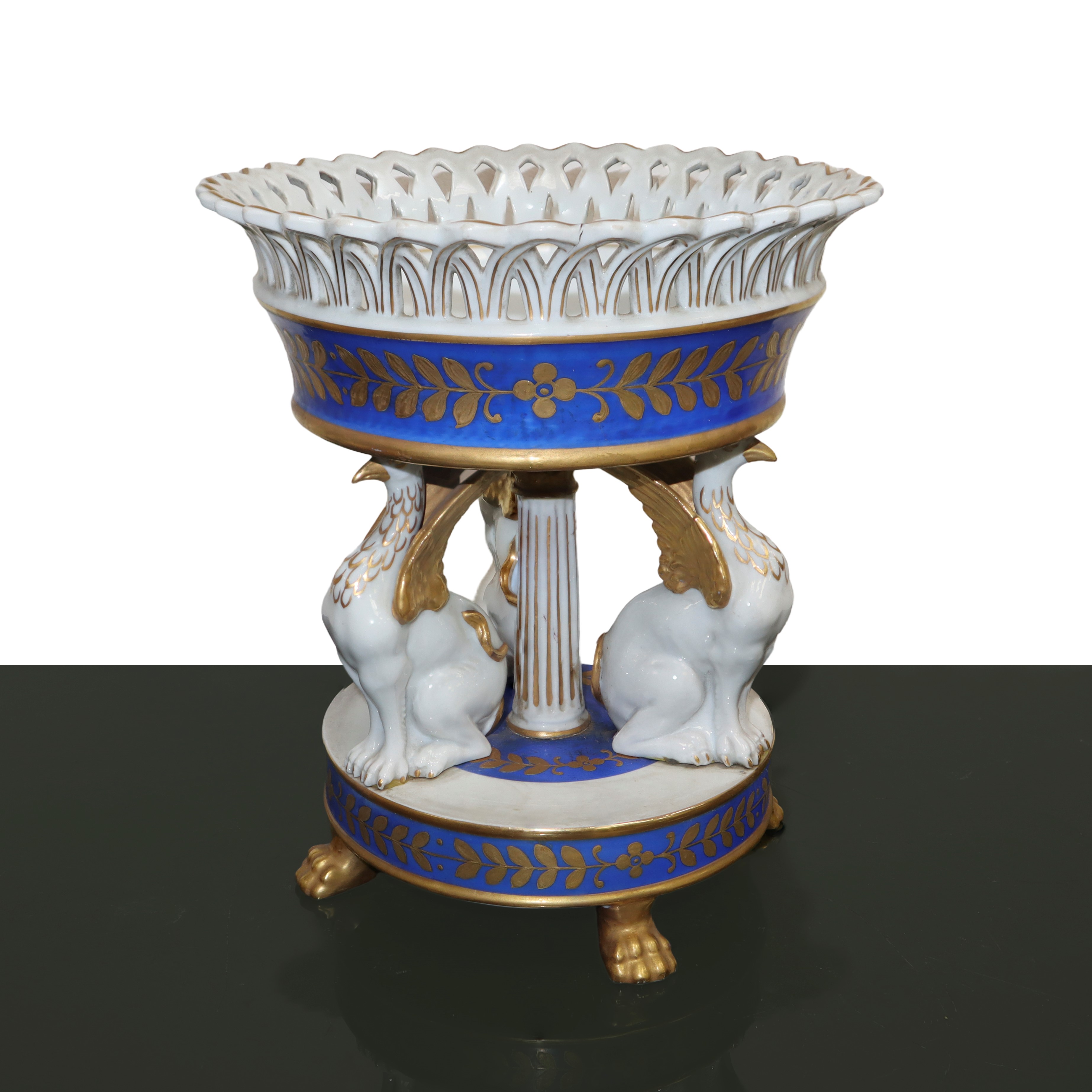 Alzata in porcellana Napoleone III