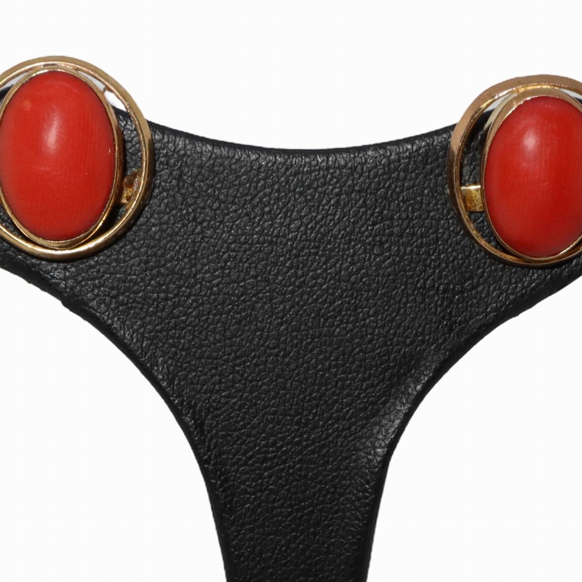 Anello e Orecchini in Oro 750 con Corallo