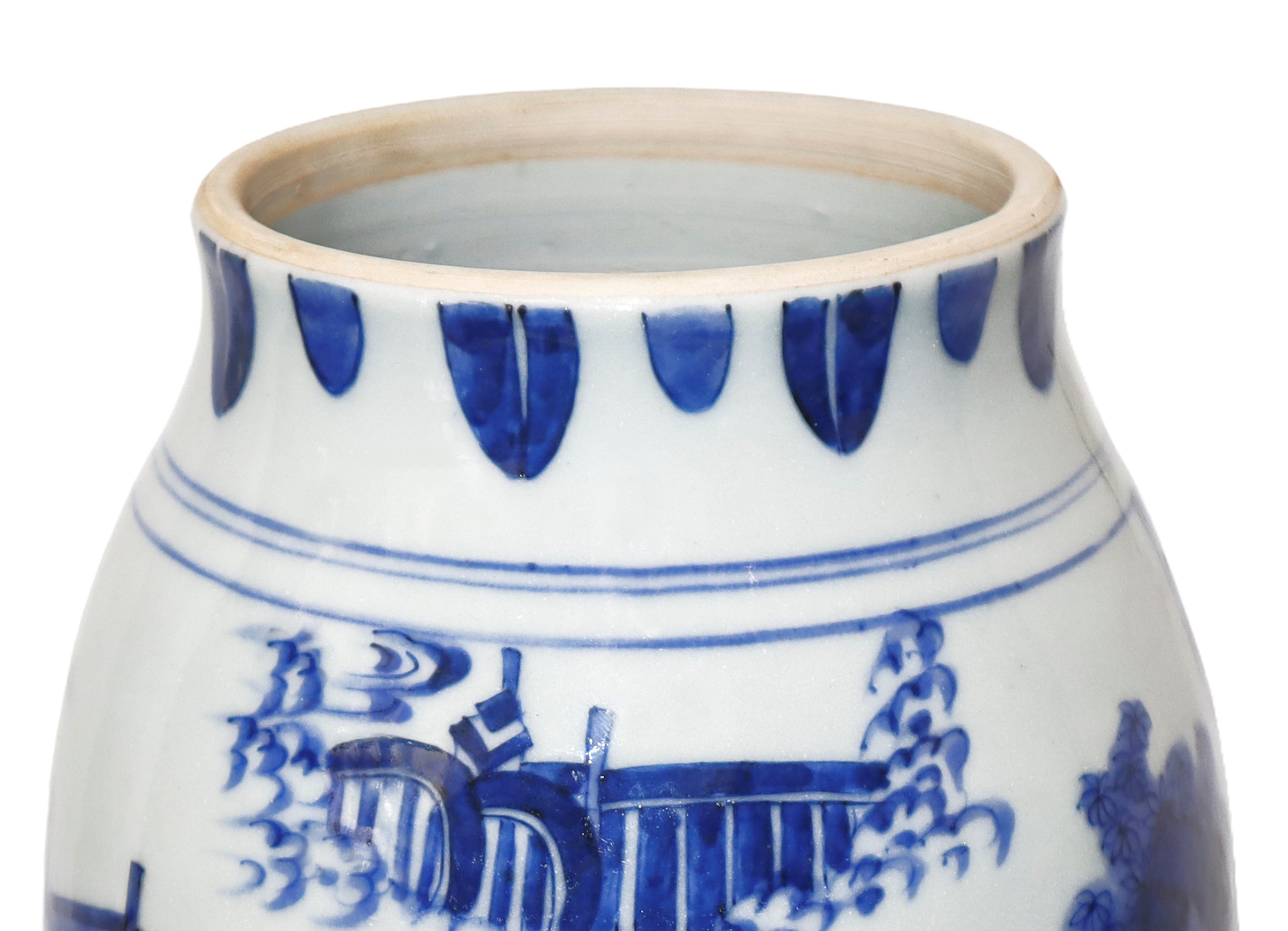 Vaso nei toni del bianco e del blu con scene di genere e paesaggio con cascata