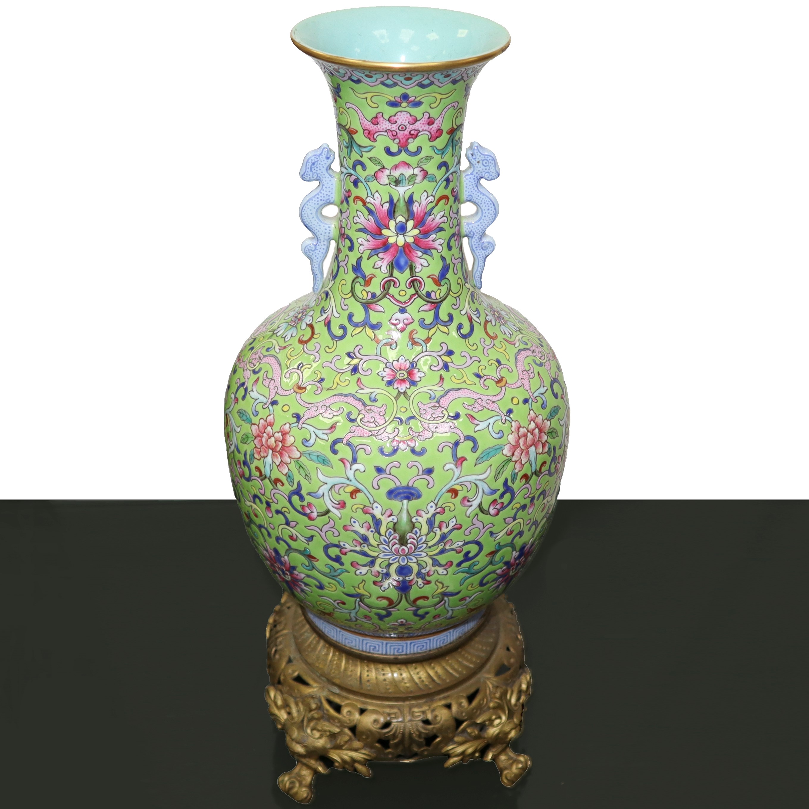 Vaso con Sfondo Verde e Disegno di Fiori