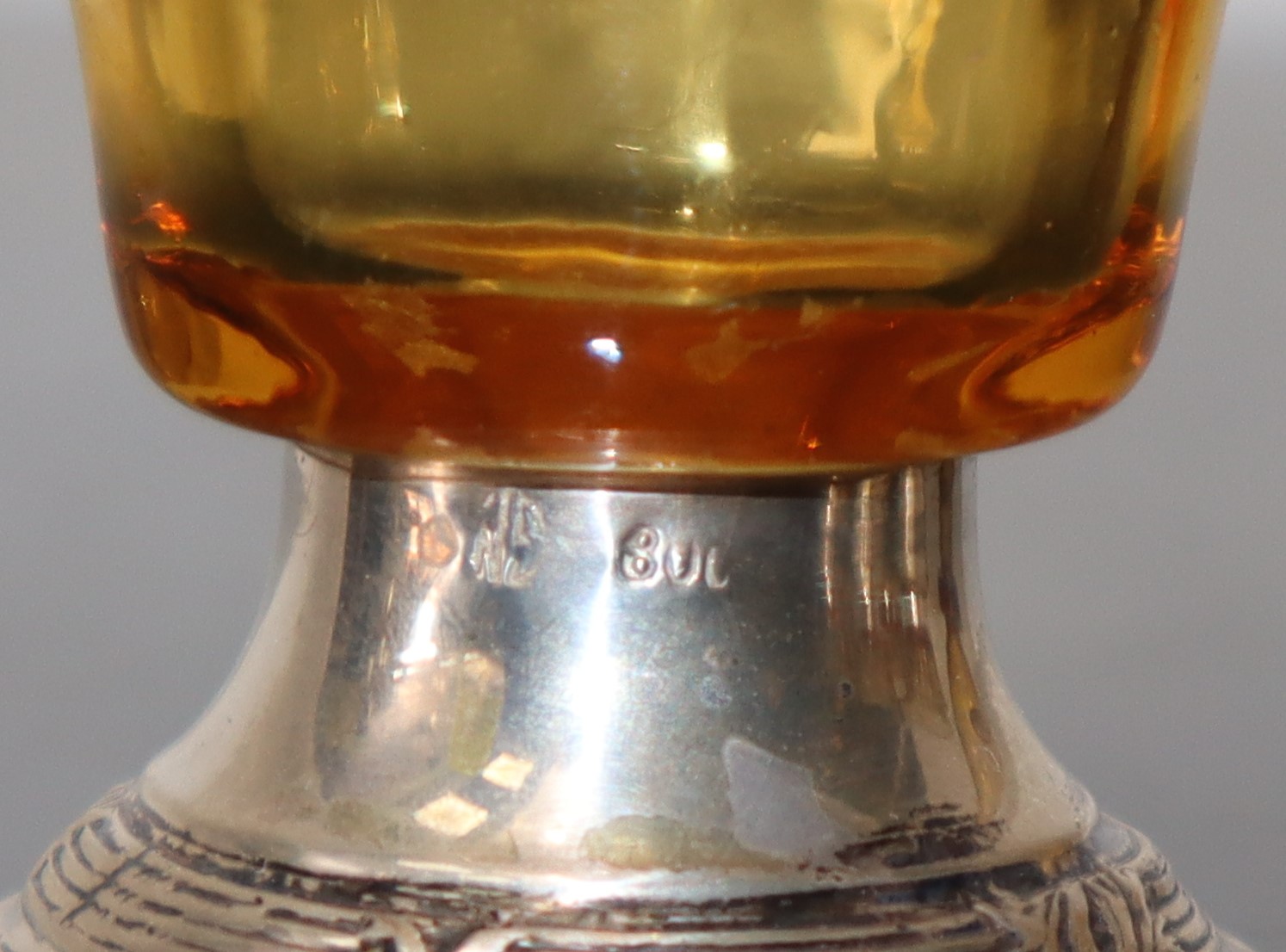 Servizio da liquore in vetro, bottiglia e 12 bicchierini, argento 800