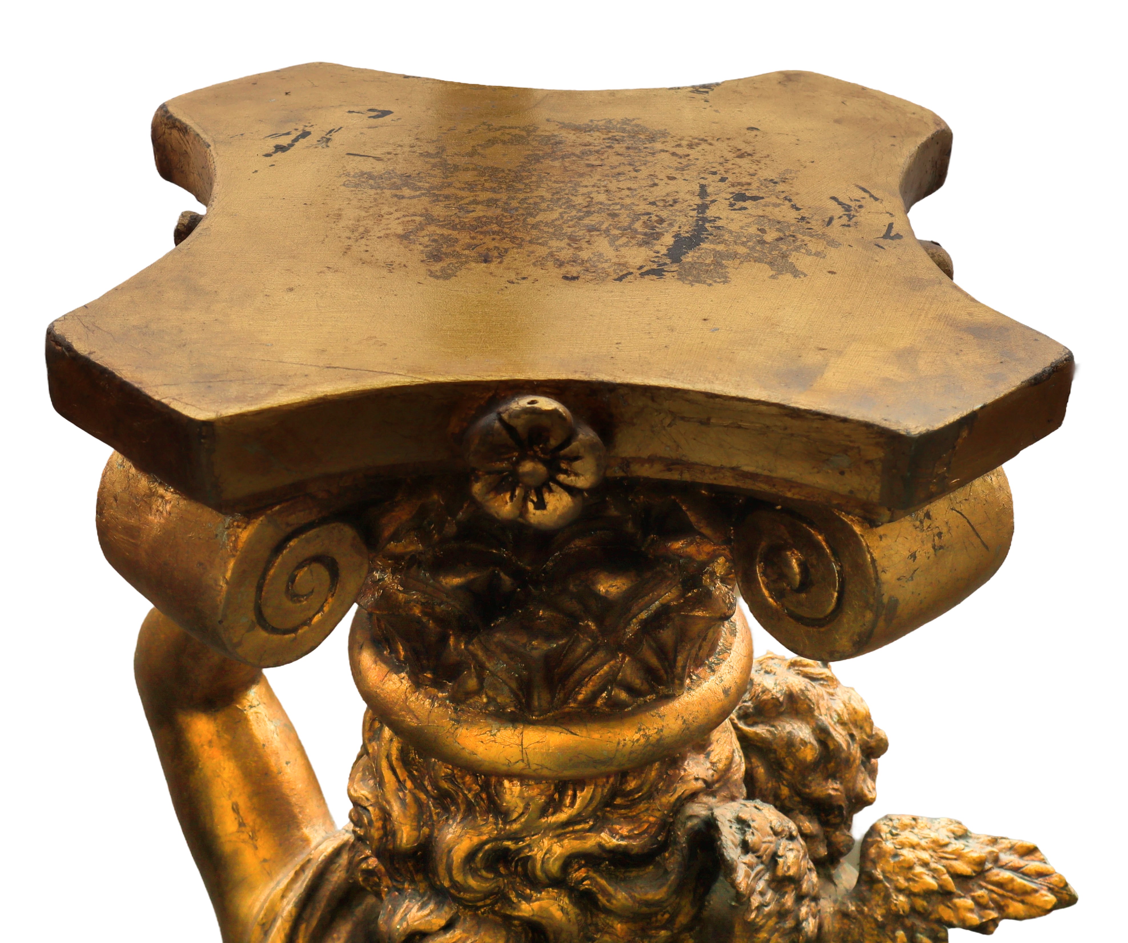 Coppia di gueridon in legno dorato