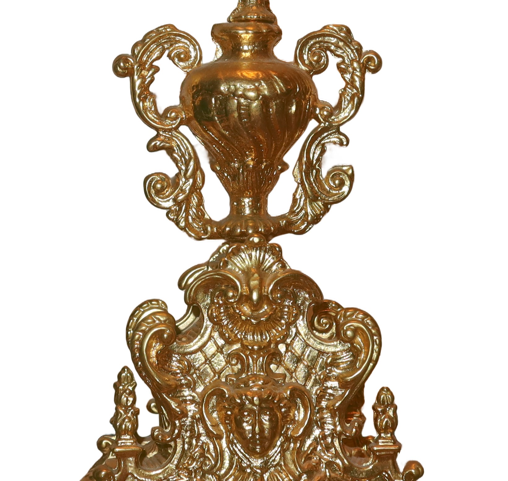 Coppia di candelabri a cinque luci, metallo dorato, stile Luigi XIV (XX secolo)