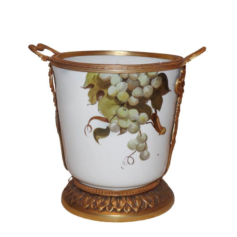 Vaso in porcellana, stile Impero, XX secolo