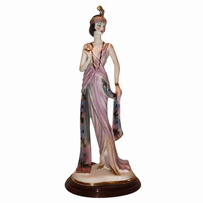 Donna in Abiti Decò, Scultura in Porcellana