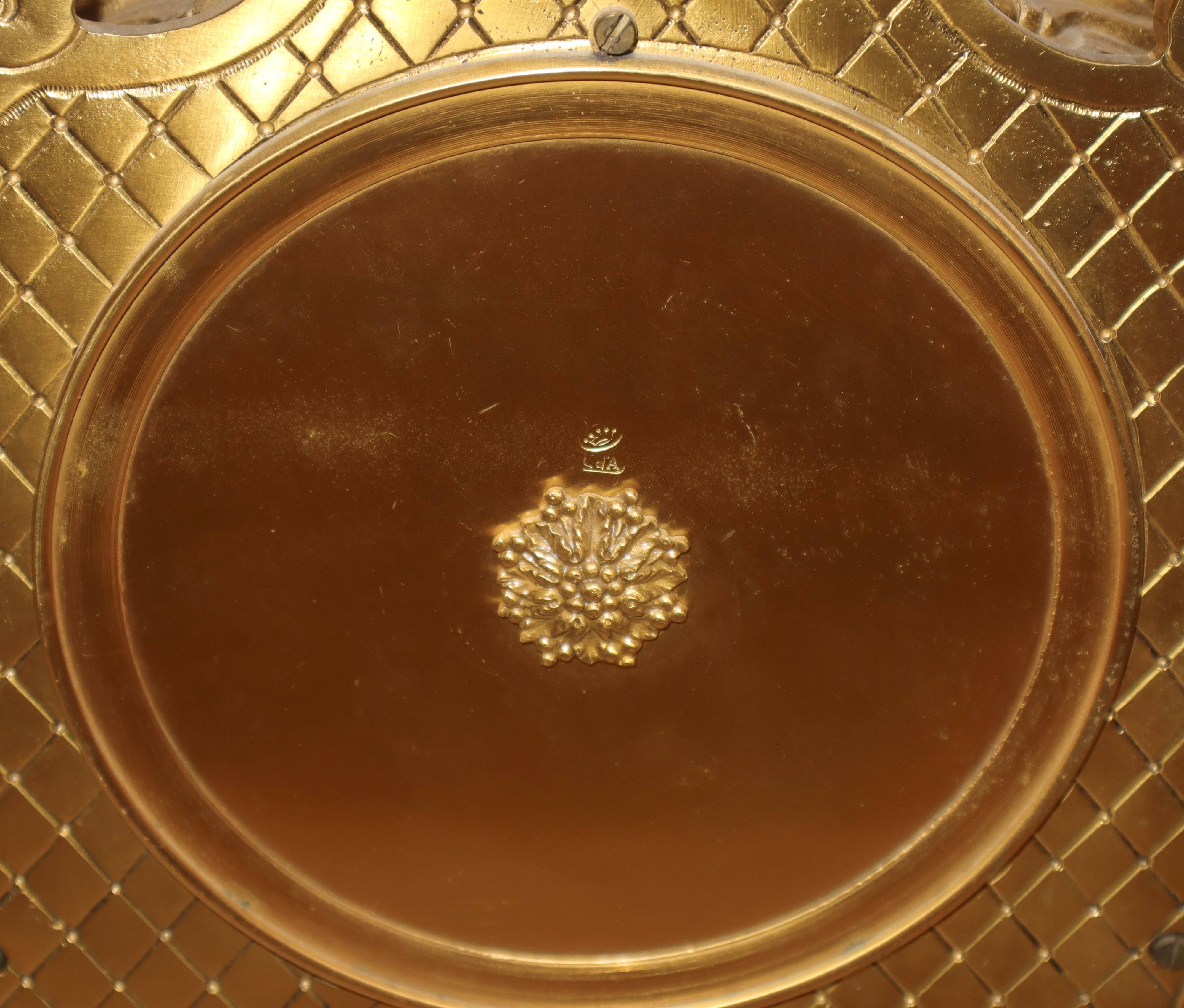 Trittico Barocco Composto da Orologio da Tavolo e Due Candelabri a 8 Luci
