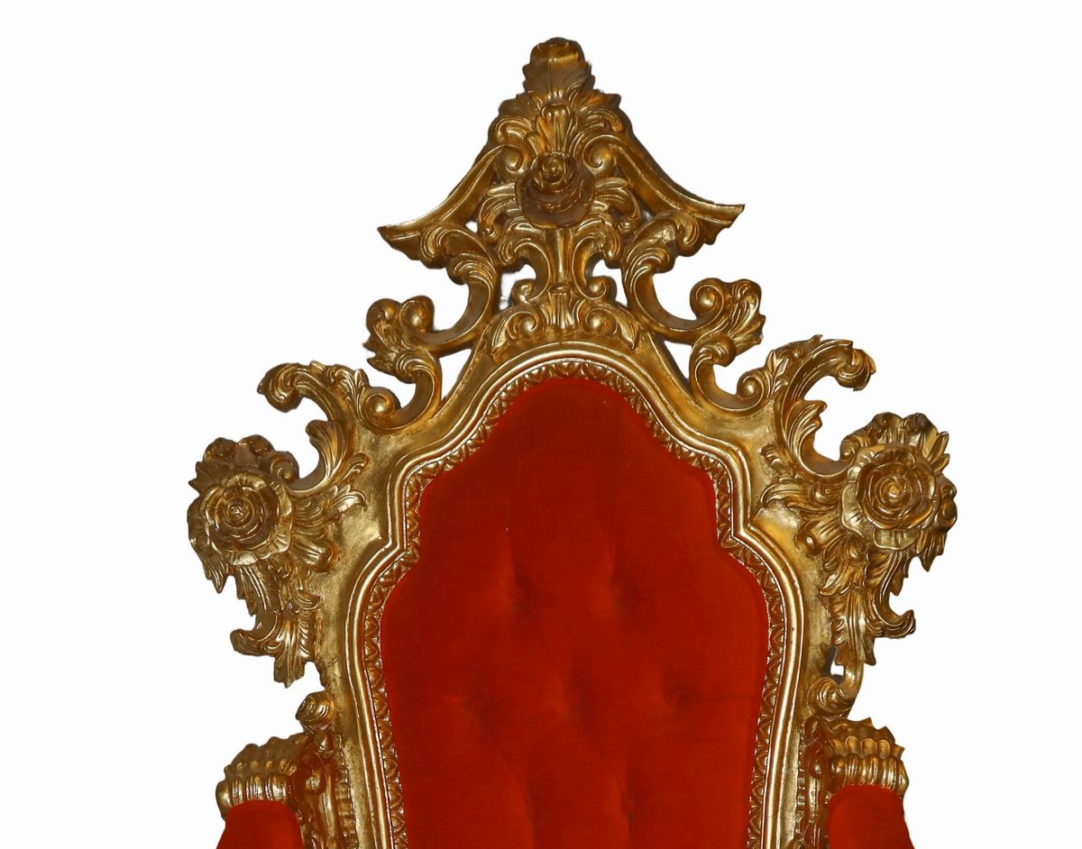 Grande trono stile barocco in legno dorato
