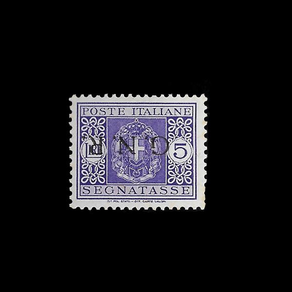 1944. lire 5 segnatasse, tiratura di Verona con soprastampa G.N.R. capovolta (Sassone 57a). Gomma originale. Firmato Sorani.