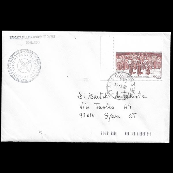 2001. Lettera da Truppe Italiane in Kosovo a Giarre del 20,01,2002 affrancata con € 0,50 (Sassone n. 2563)Il quarto stato di Giuseppe Pellizza da Volpedo. Il francobollo presenta l'avvaloramentro in lire, collocato sulla sinistra, evanescente nelle prime