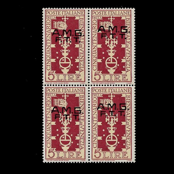 1949. Venice Biennale, block of four of 5 l. brownish red, consisting of two horizontal pairs with misaligned overprints (Sassone 35af). New, signed Raybaudi.