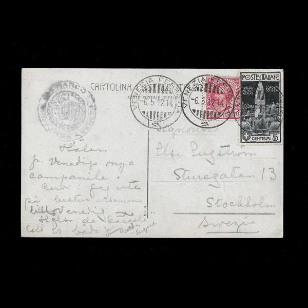 Ricostruzione Campanile San Marco, cartolina col 5 c. (n.97) affiancato dal 10 c. Leoni (n.82) su cartolina illustrata e raffigurante il Campanile, viaggiata per la Svezia. Destinazione non comune.