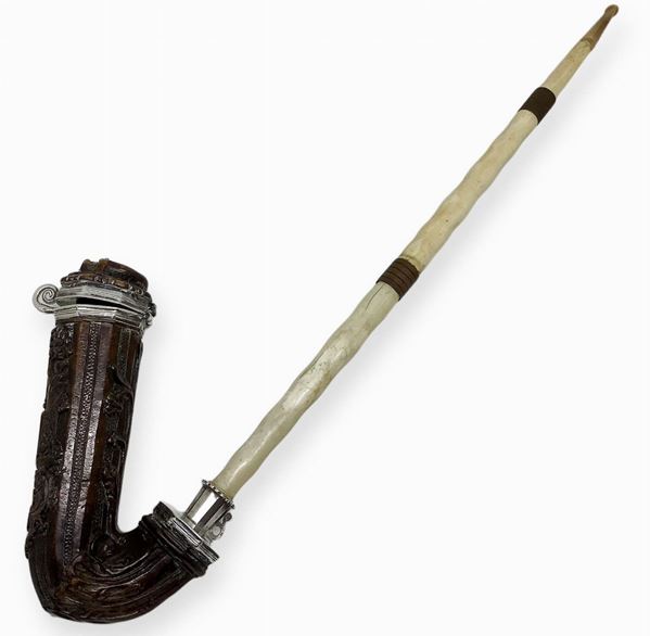  "Hookah horn and silver" - Far East (India and Nepal). Second half of 1700 brazier and torch Dimensions: