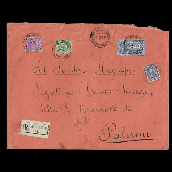 Bustone raccomandato e viaggiato con servizio espresso da Napoli a Palermo l'8/11/1928. Affrancatura quadricolore con il 5 l. Floreale (n.78).
