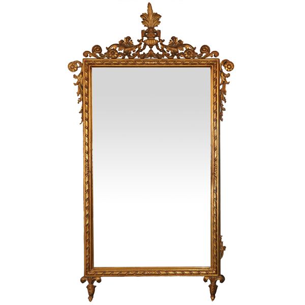 Rectangular gilded wooden mirror, with cymatium