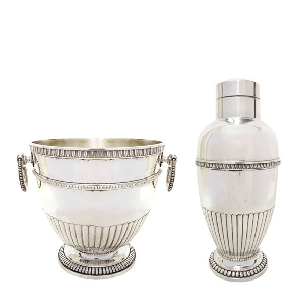Silver shaker and ice bucket with ring handles