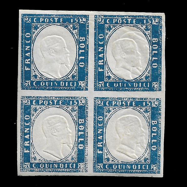 1863, 15 c. azzurro (11) blocco di quattro, 2 integri, esemplari di destra con effigie ben discoste. (Cert. Zappalà)