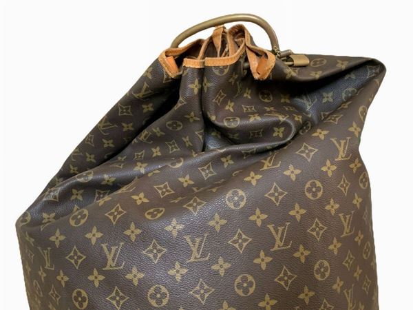 Production Louis Vuitton, sailor bag, vinyl showing monograms of