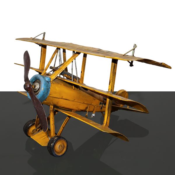 Fokker tin airplane